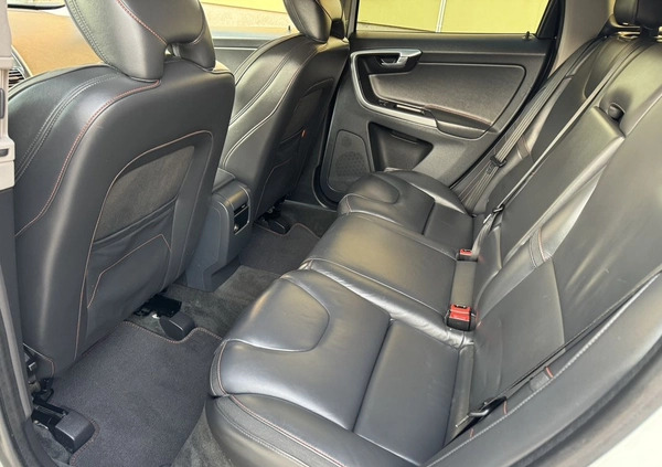 Volvo XC 60 cena 65900 przebieg: 222000, rok produkcji 2015 z Modliborzyce małe 154